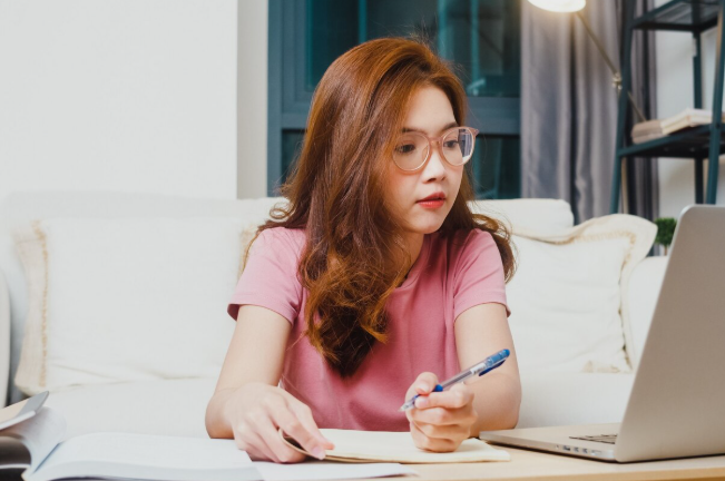 Berapa Lama Proses Publikasi Jurnal Hingga Terbit?